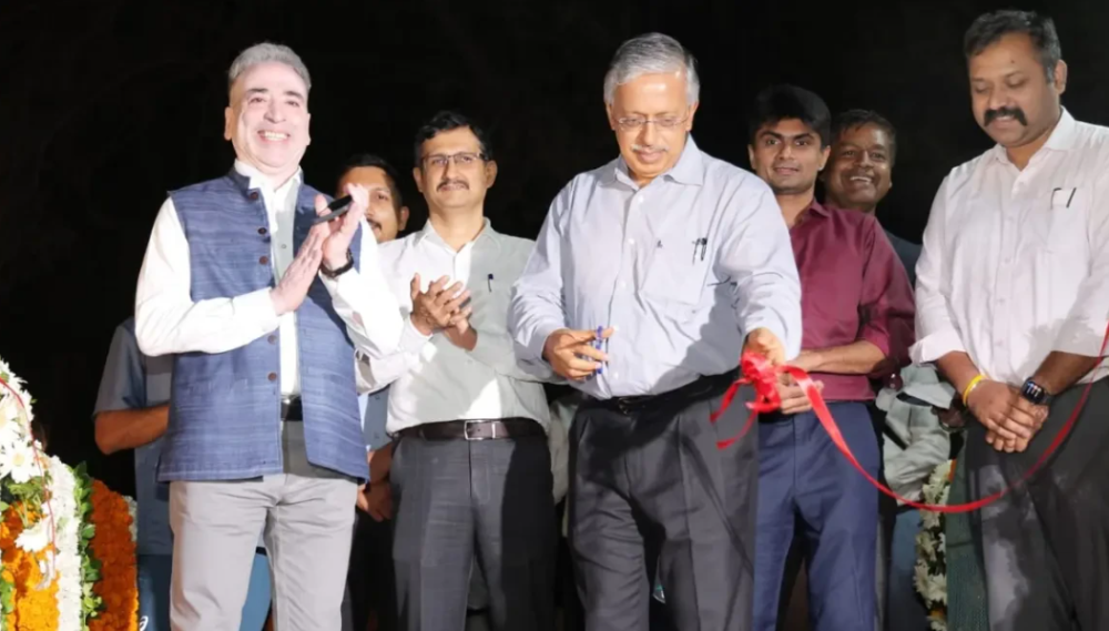 मुख्य सचिव ने आम नागरिकों को सौंपा यूपी का सबसे बड़ा स्केट पार्क, एक ही जगह मिलेंगे कई खेलों के विकल्प