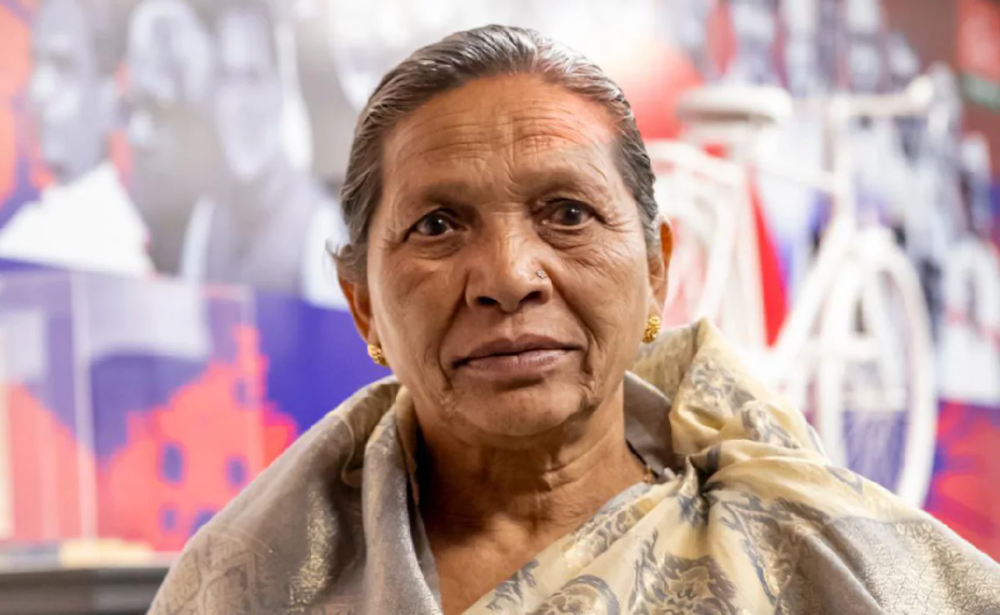 रुक्मिणी देवी निषाद बनीं समाजवादी महिला सभा की प्रदेश अध्यक्ष, अखिलेश यादव ने सौंपी बड़ी जिम्मेदारी